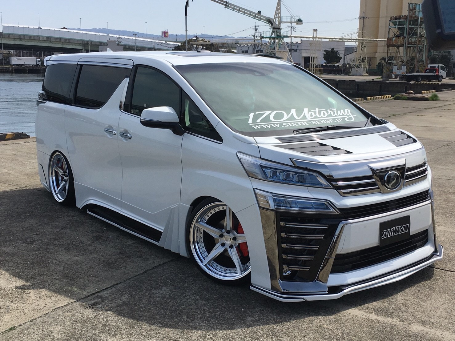 Toyota Vellfire 2020